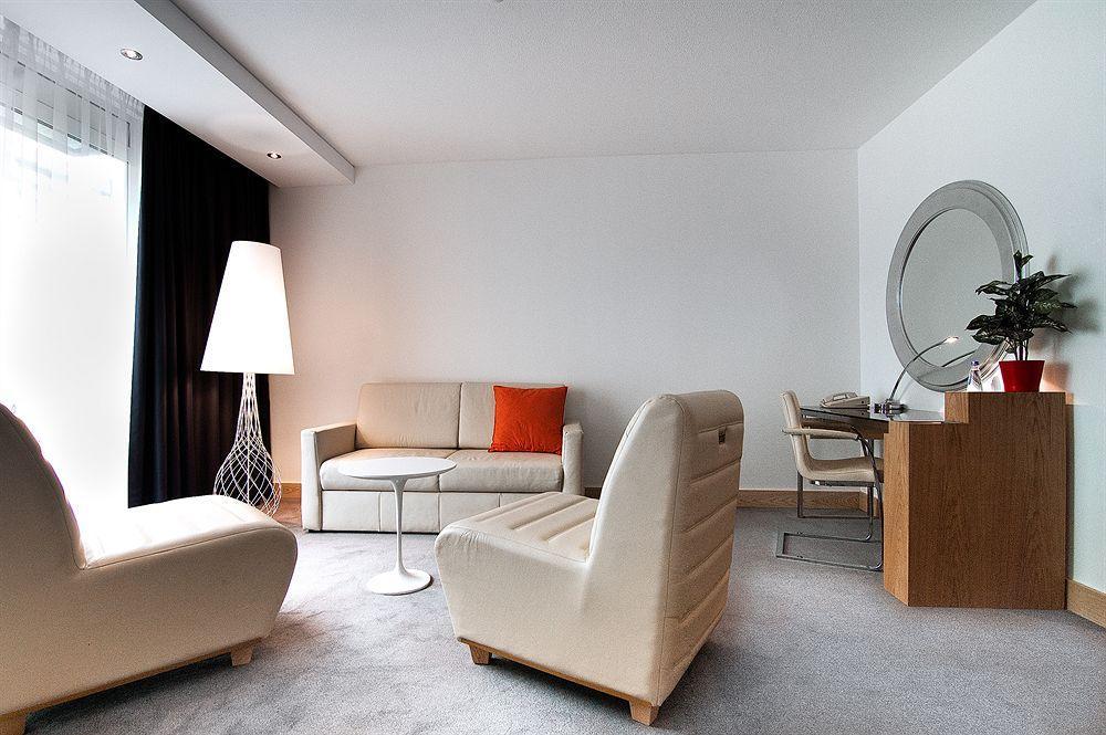Radisson Blu Hotel, Center Hotel 4*